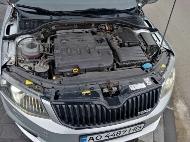 Шкода Октавия 2014 в Ужгороде на Automoto.ua Серый Шкода Октавия, объемом двигателя 2 л и пробегом 270 тыс. км за 13500 $, фото 3 на Automoto.ua