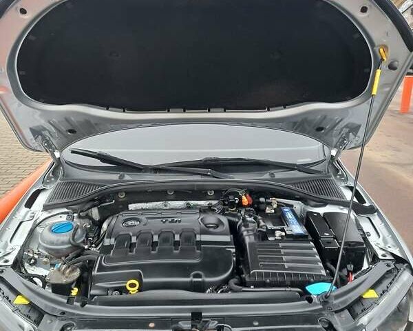 Серый Шкода Октавия, объемом двигателя 1.97 л и пробегом 306 тыс. км за 10800 $, фото 8 на Automoto.ua