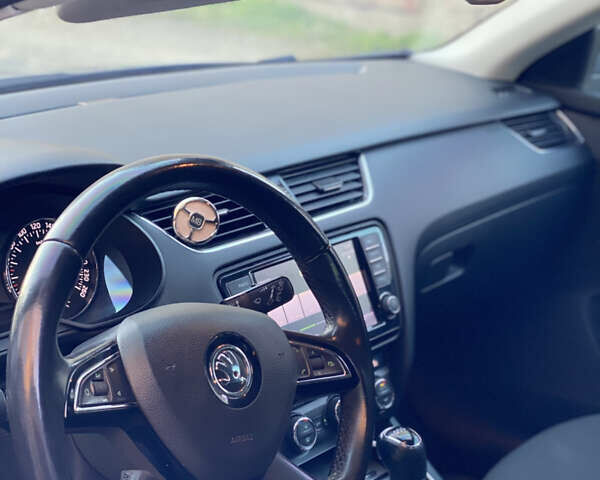 Сірий Шкода Октавія, об'ємом двигуна 2 л та пробігом 225 тис. км за 12200 $, фото 28 на Automoto.ua