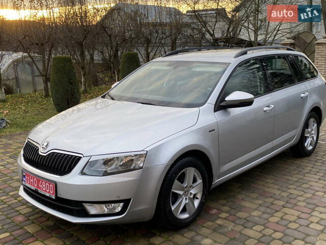 Серый Шкода Октавия, объемом двигателя 2 л и пробегом 227 тыс. км за 10700 $, фото 9 на Automoto.ua