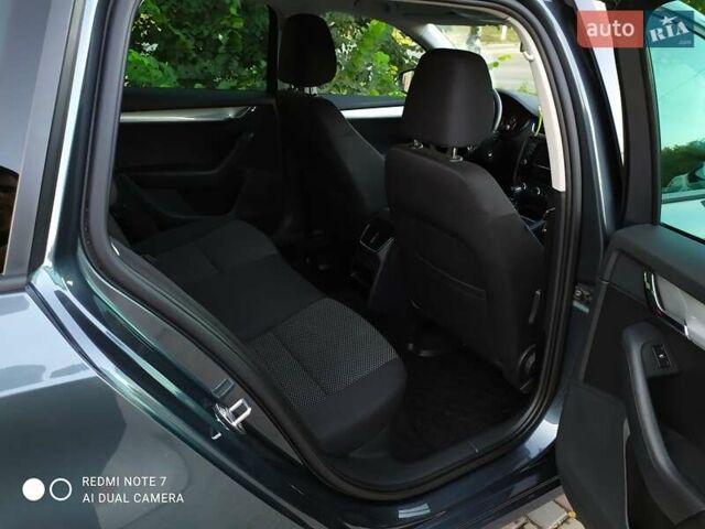 Сірий Шкода Октавія, об'ємом двигуна 1.6 л та пробігом 237 тис. км за 11991 $, фото 18 на Automoto.ua