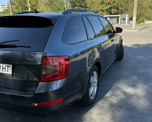 Серый Шкода Октавия, объемом двигателя 1.6 л и пробегом 241 тыс. км за 10300 $, фото 6 на Automoto.ua