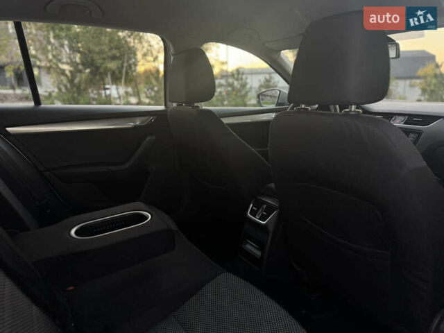 Серый Шкода Октавия, объемом двигателя 1.6 л и пробегом 281 тыс. км за 10499 $, фото 26 на Automoto.ua