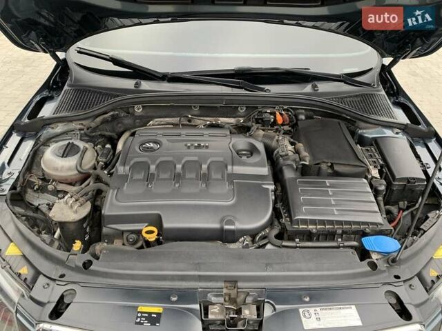 Серый Шкода Октавия, объемом двигателя 1.6 л и пробегом 276 тыс. км за 14000 $, фото 5 на Automoto.ua