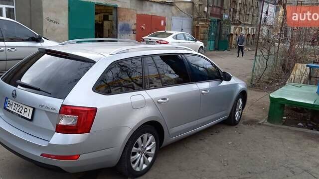 Шкода Октавия 2014 в Ужгороде на Automoto.ua Серый Шкода Октавия, объемом двигателя 1.6 л и пробегом 225 тыс. км за 10900 $, фото 1 на Automoto.ua