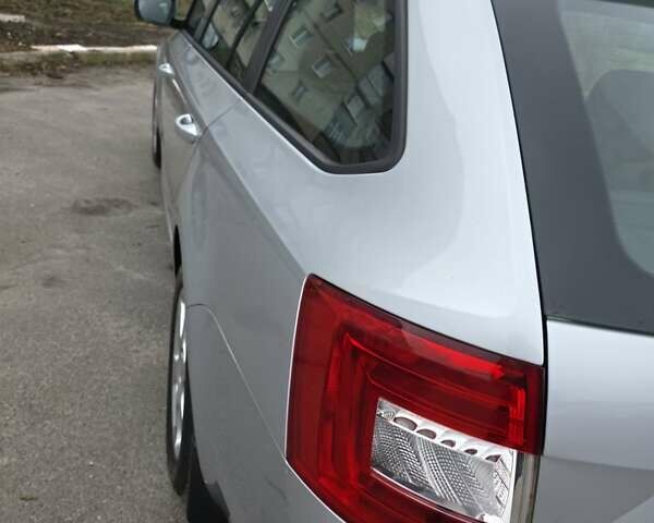 Сірий Шкода Октавія, об'ємом двигуна 1.8 л та пробігом 258 тис. км за 10950 $, фото 27 на Automoto.ua