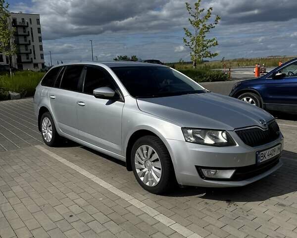 Серый Шкода Октавия, объемом двигателя 1.4 л и пробегом 227 тыс. км за 9700 $, фото 4 на Automoto.ua