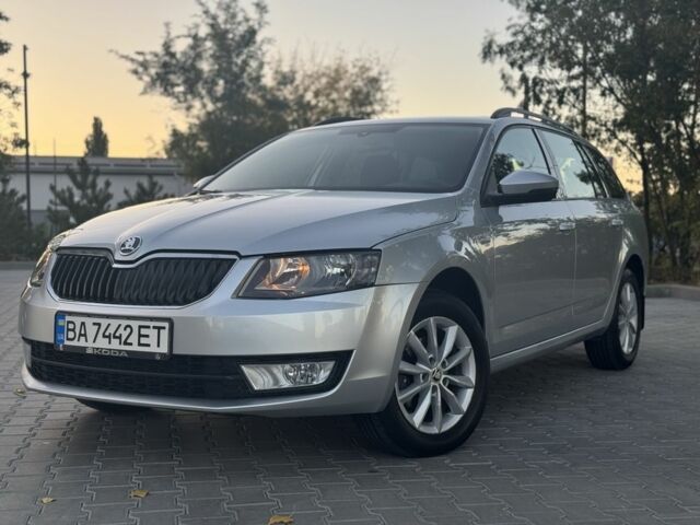 Серый Шкода Октавия, объемом двигателя 1.6 л и пробегом 180 тыс. км за 10299 $, фото 5 на Automoto.ua