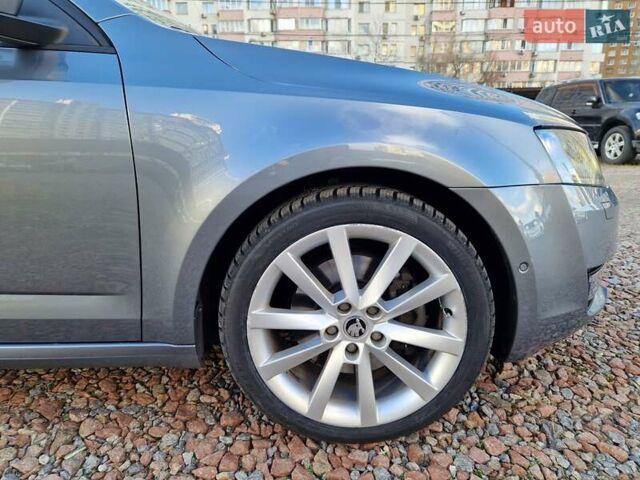 Серый Шкода Октавия, объемом двигателя 1.8 л и пробегом 235 тыс. км за 14500 $, фото 21 на Automoto.ua