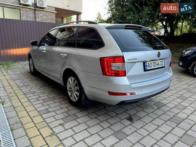 Серый Шкода Октавия, объемом двигателя 1.6 л и пробегом 250 тыс. км за 9999 $, фото 7 на Automoto.ua