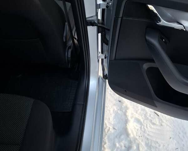 Серый Шкода Октавия, объемом двигателя 2 л и пробегом 316 тыс. км за 11700 $, фото 9 на Automoto.ua