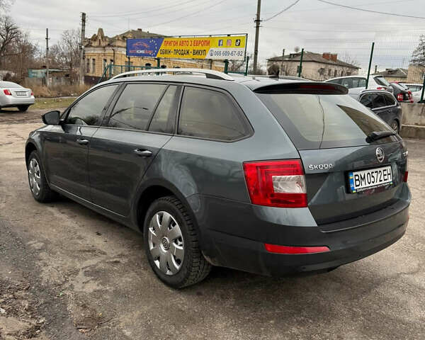 Сірий Шкода Октавія, об'ємом двигуна 1.6 л та пробігом 285 тис. км за 9699 $, фото 2 на Automoto.ua