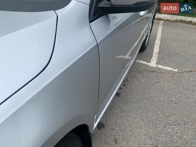 Серый Шкода Октавия, объемом двигателя 2 л и пробегом 293 тыс. км за 13100 $, фото 29 на Automoto.ua