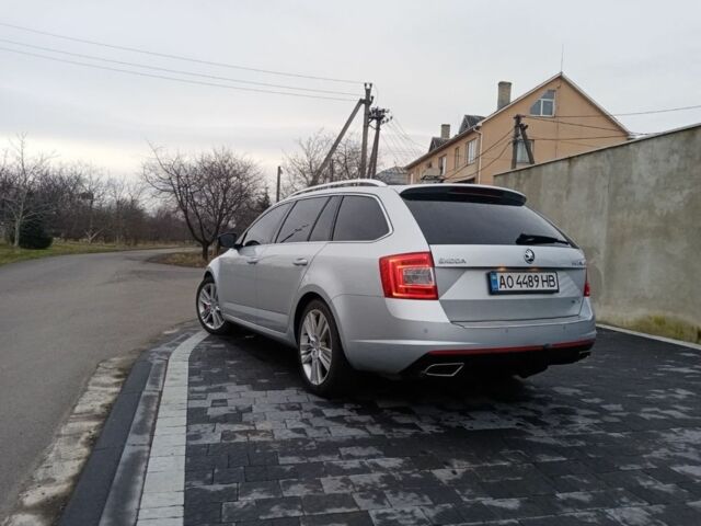 Шкода Октавия 2014 в Ужгороде на Automoto.ua Серый Шкода Октавия, объемом двигателя 2 л и пробегом 270 тыс. км за 13500 $, фото 1 на Automoto.ua