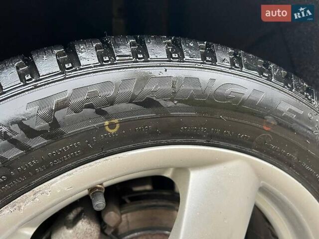 Серый Шкода Октавия, объемом двигателя 1.6 л и пробегом 370 тыс. км за 9500 $, фото 12 на Automoto.ua