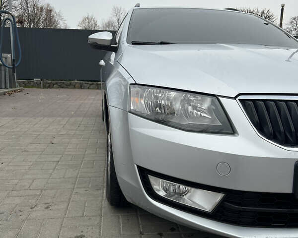 Серый Шкода Октавия, объемом двигателя 1.6 л и пробегом 207 тыс. км за 11000 $, фото 17 на Automoto.ua