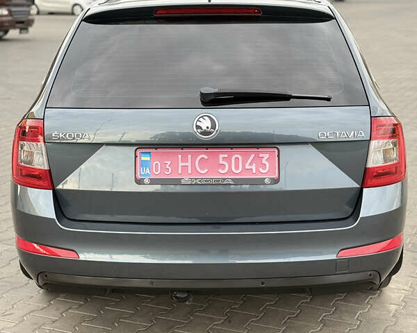Серый Шкода Октавия, объемом двигателя 1.6 л и пробегом 158 тыс. км за 12500 $, фото 11 на Automoto.ua