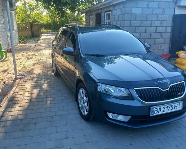 Сірий Шкода Октавія, об'ємом двигуна 1.6 л та пробігом 286 тис. км за 11500 $, фото 10 на Automoto.ua