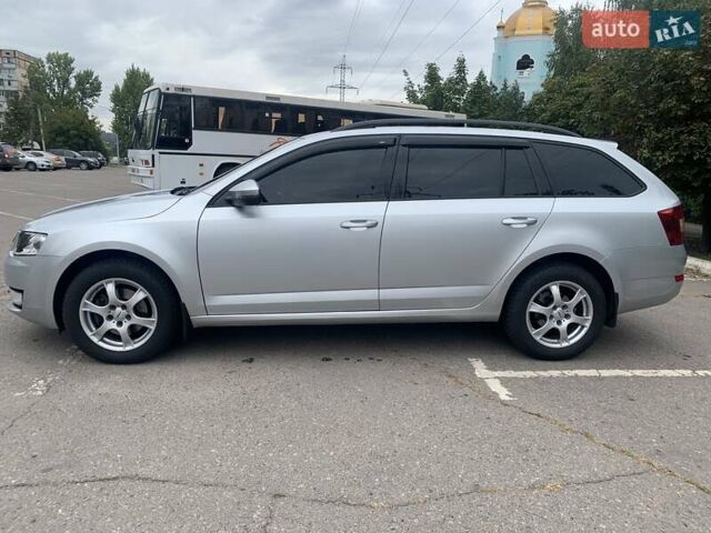 Серый Шкода Октавия, объемом двигателя 2 л и пробегом 293 тыс. км за 13100 $, фото 27 на Automoto.ua