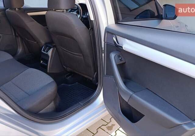 Серый Шкода Октавия, объемом двигателя 1.6 л и пробегом 290 тыс. км за 8900 $, фото 22 на Automoto.ua