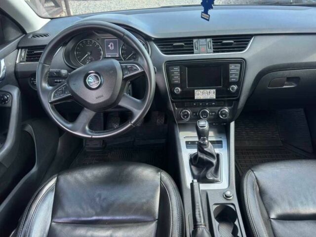 Серый Шкода Октавия, объемом двигателя 1.6 л и пробегом 286 тыс. км за 11500 $, фото 1 на Automoto.ua