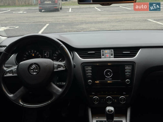 Сірий Шкода Октавія, об'ємом двигуна 1.6 л та пробігом 301 тис. км за 10700 $, фото 14 на Automoto.ua