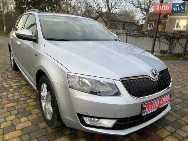 Серый Шкода Октавия, объемом двигателя 2 л и пробегом 227 тыс. км за 10700 $, фото 2 на Automoto.ua