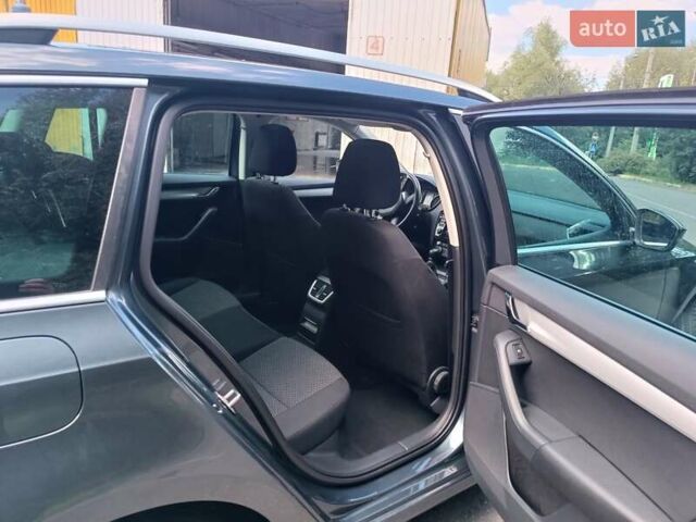 Шкода Октавия 2014 в Хмельницком на Automoto.ua Серый Шкода Октавия, объемом двигателя 1.6 л и пробегом 270 тыс. км за 11999 $, фото 21 на Automoto.ua