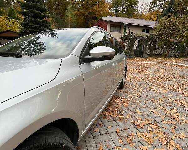 Серый Шкода Октавия, объемом двигателя 1.6 л и пробегом 278 тыс. км за 10300 $, фото 16 на Automoto.ua
