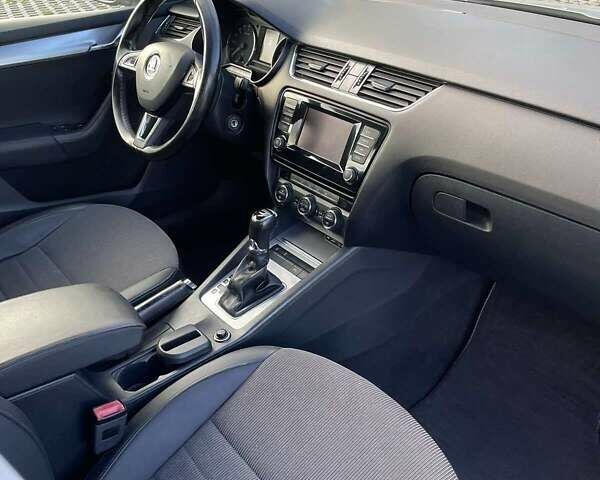 Серый Шкода Октавия, объемом двигателя 1.6 л и пробегом 178 тыс. км за 13550 $, фото 34 на Automoto.ua