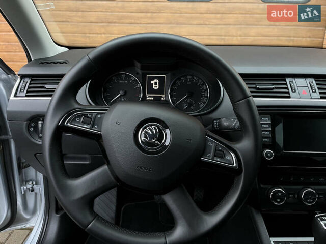 Сірий Шкода Октавія, об'ємом двигуна 1.8 л та пробігом 247 тис. км за 11350 $, фото 32 на Automoto.ua