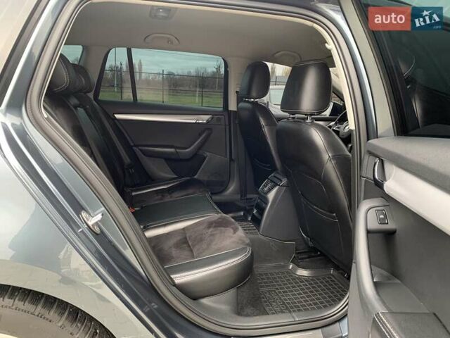 Серый Шкода Октавия, объемом двигателя 1.6 л и пробегом 276 тыс. км за 14000 $, фото 8 на Automoto.ua