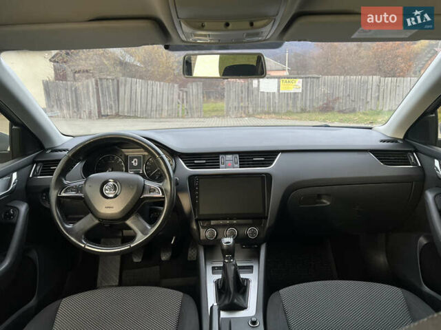 Серый Шкода Октавия, объемом двигателя 2 л и пробегом 303 тыс. км за 9200 $, фото 37 на Automoto.ua