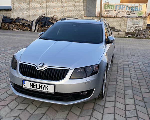 Серый Шкода Октавия, объемом двигателя 1.97 л и пробегом 240 тыс. км за 12500 $, фото 1 на Automoto.ua