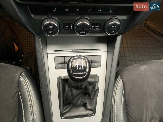 Серый Шкода Октавия, объемом двигателя 1.6 л и пробегом 276 тыс. км за 14000 $, фото 12 на Automoto.ua