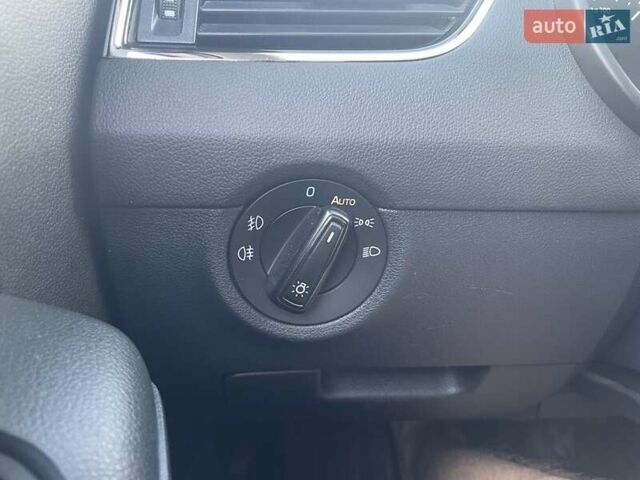 Сірий Шкода Октавія, об'ємом двигуна 1.6 л та пробігом 287 тис. км за 11200 $, фото 7 на Automoto.ua