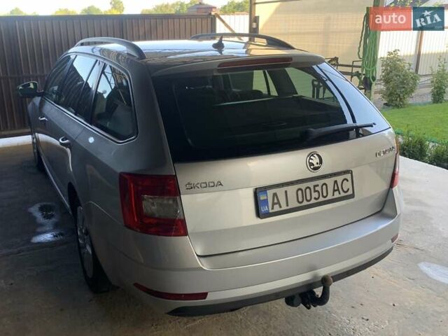 Сірий Шкода Октавія, об'ємом двигуна 1.6 л та пробігом 243 тис. км за 9300 $, фото 4 на Automoto.ua