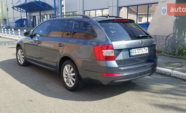 Серый Шкода Октавия, объемом двигателя 1.6 л и пробегом 254 тыс. км за 11100 $, фото 3 на Automoto.ua