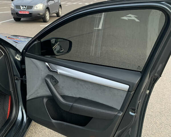 Сірий Шкода Октавія, об'ємом двигуна 1.97 л та пробігом 248 тис. км за 12000 $, фото 13 на Automoto.ua