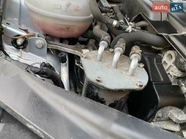 Серый Шкода Октавия, объемом двигателя 2 л и пробегом 227 тыс. км за 10700 $, фото 33 на Automoto.ua