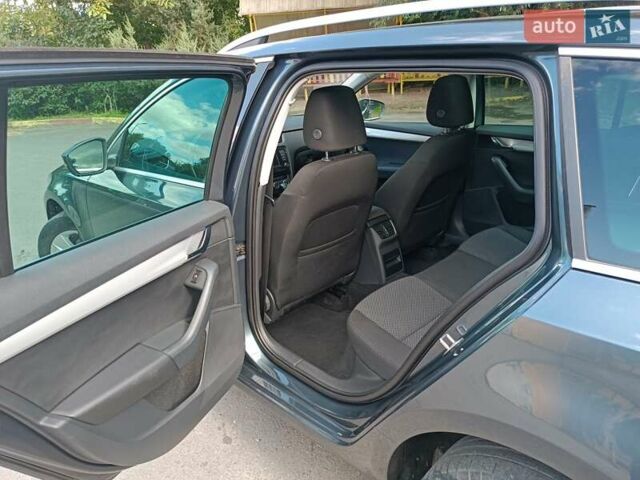 Шкода Октавия 2014 в Хмельницком на Automoto.ua Серый Шкода Октавия, объемом двигателя 1.6 л и пробегом 270 тыс. км за 11999 $, фото 19 на Automoto.ua