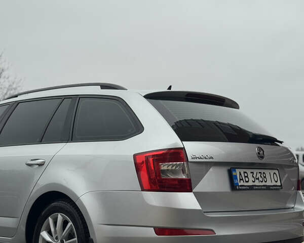 Сірий Шкода Октавія, об'ємом двигуна 1.6 л та пробігом 301 тис. км за 10700 $, фото 2 на Automoto.ua