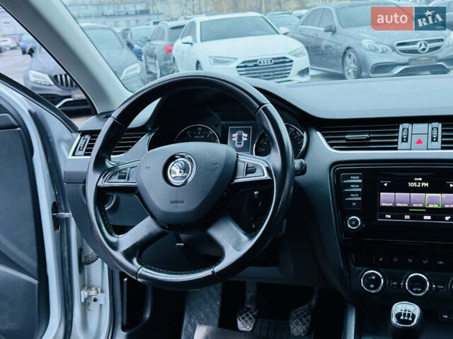 Серый Шкода Октавия, объемом двигателя 1.8 л и пробегом 250 тыс. км за 9900 $, фото 16 на Automoto.ua