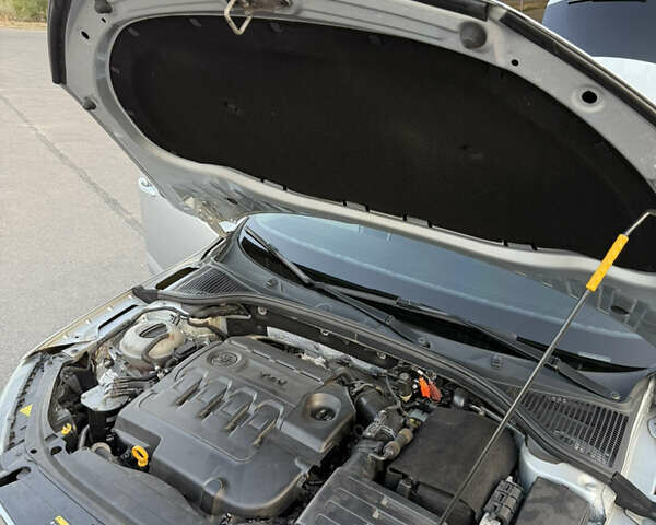 Серый Шкода Октавия, объемом двигателя 1.6 л и пробегом 348 тыс. км за 11700 $, фото 28 на Automoto.ua