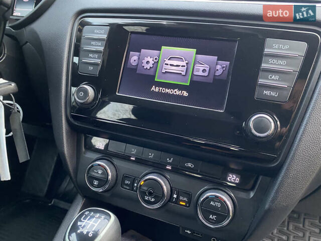 Серый Шкода Октавия, объемом двигателя 2 л и пробегом 227 тыс. км за 10700 $, фото 23 на Automoto.ua