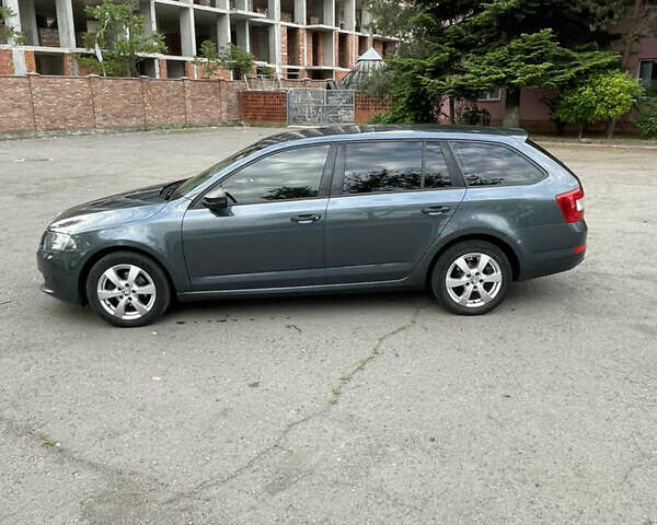 Серый Шкода Октавия, объемом двигателя 1.6 л и пробегом 315 тыс. км за 8700 $, фото 2 на Automoto.ua