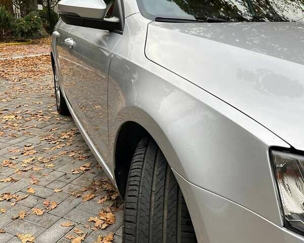 Серый Шкода Октавия, объемом двигателя 1.6 л и пробегом 278 тыс. км за 10300 $, фото 5 на Automoto.ua