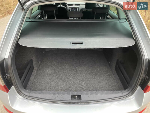 Сірий Шкода Октавія, об'ємом двигуна 1.6 л та пробігом 256 тис. км за 9300 $, фото 18 на Automoto.ua