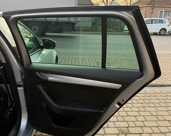 Сірий Шкода Октавія, об'ємом двигуна 1.6 л та пробігом 264 тис. км за 9600 $, фото 24 на Automoto.ua