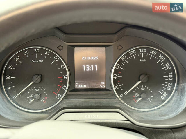Серый Шкода Октавия, объемом двигателя 1.6 л и пробегом 158 тыс. км за 12500 $, фото 60 на Automoto.ua